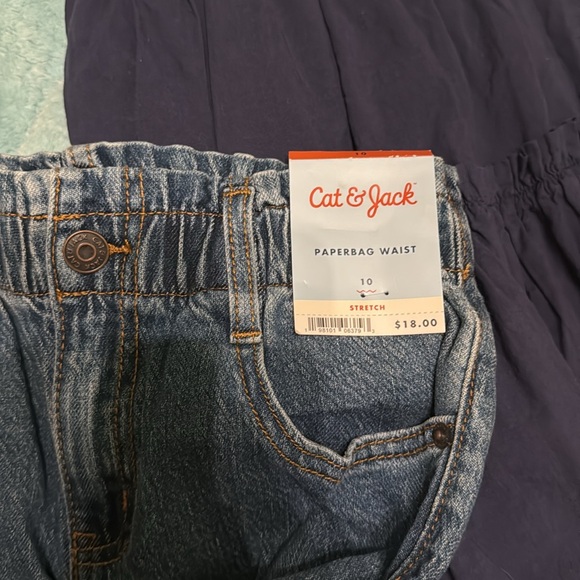 Girl’s Clothing Bundle - Picture 2 of 6